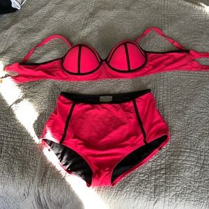 Swimsuits For All Swim - Red high-waisted bikini Swimsuits For All Swim - Red high-waisted bikini